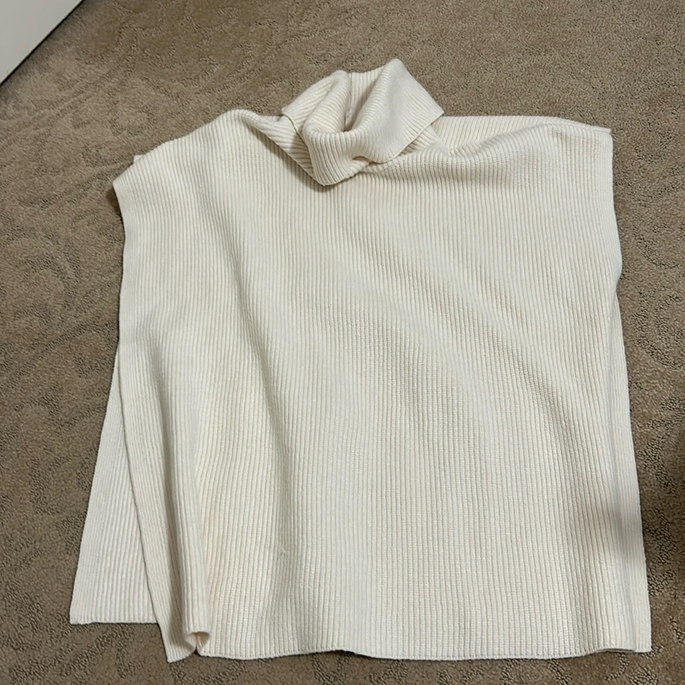 Banana Republic poncho
